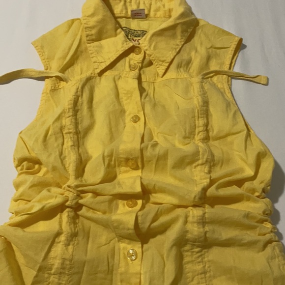 Guess yellow top - Picture 5 of 9